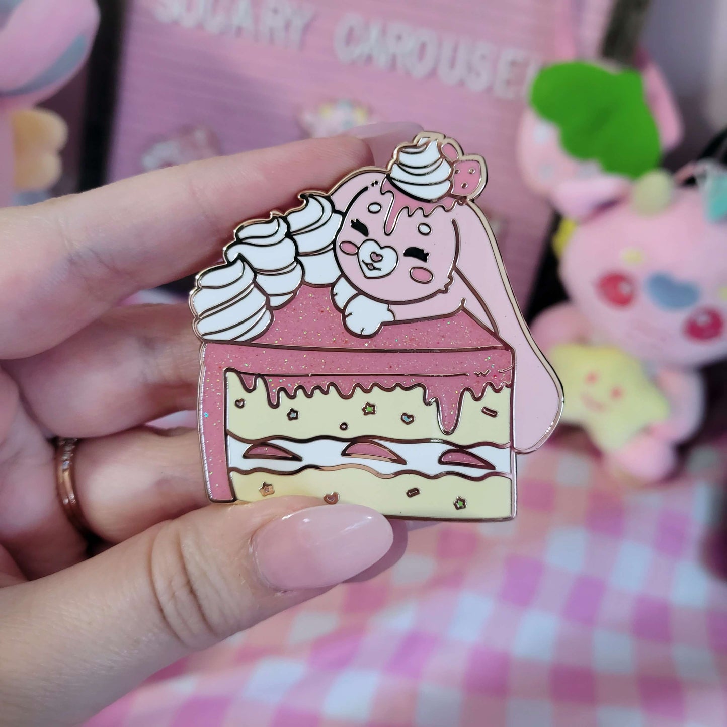 Cake glitter enamel pin